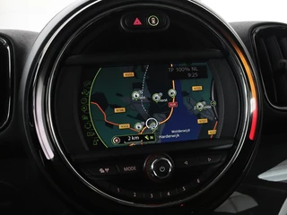 MINI Countryman Mini Mini Countryman 2.0 Cooper S E ALL4 Pepper | Climate control |  Navigatie | PHEV | Park assist | Elektrische achterklep | Bleutooth - afbeelding nr 13