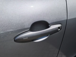 Toyota Yaris Cross Toyota Yaris Cross 1.5 Hybrid 130 Dynamic | Comfort Pack | Sensoren v/a | Stoelverw - afbeelding nr 38