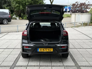 Kia e-Niro Kia e-Niro ExecutiveLine 64 kWh | Leder | Navi | Camera | JBL | - afbeelding nr 16