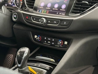 Opel Insignia Opel Insignia Grand Sport 1.5 165pk Turbo OPC Executive HuD|Dodehoek|Camera|LED - afbeelding nr 16