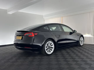 Tesla Model 3 Tesla Model 3 Standard RWD Plus 60 kWh (INCL-BTW) Aut. *PANO | AUTO-PILOT | FULL-LEATHER | KEYLESS | FULL-LED | MEMORY-PACK | SURROUND-VIEW | DAB | CARPLAY | DIGI-COCKPIT | LANE-ASSIST | COMFORT-SEATS | 19