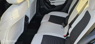 Mercedes-Benz A-Klasse Mercedes-Benz A-klasse 220 4MATIC Premium - afbeelding nr 19