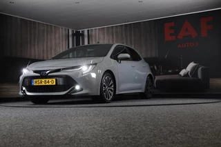 Toyota Corolla Toyota Corolla 1.8 Hybrid Business Plus / Aut / Camera / Acc / Lane Assist / Dode Hoek / Massage / Stoelverkoeling / Led / 17 Inch - afbeelding nr 4