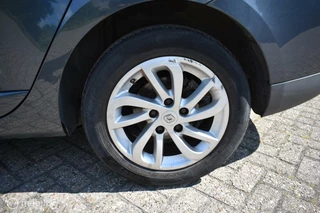 Renault Mégane Estate Renault Megane Estate 1.2 TCe Limited 2016|Clima|Cruise|Navi - afbeelding nr 2