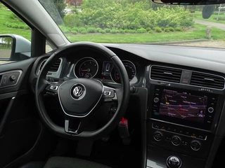 Volkswagen Golf Volkswagen Golf 1.6 TDI Highline RNS R-line / 2017 / LED - afbeelding nr 13