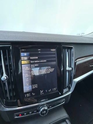 Volvo S90 Volvo S90 2.0 D4 191pk Momentum LEER I BOSE I NAVI PDC I FULL LED - afbeelding nr 28
