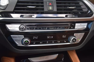 BMW X4 BMW X4 xDrive20i High Executive Pano/Leer/HeadUp/Trekhaak/AdaptiveCruis - afbeelding nr 15
