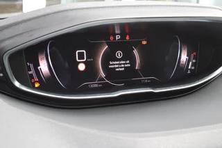 Peugeot 5008 Peugeot 5008 1.2 130PK AUTOMAAT GT | NAVIGATIE | APPLE CARPLAY/ANDROID AUTO | ADAPTIVE CRUISE CONTROL | KEYLESS ENTRY/START | FULL LED KOPLAMPEN | 18