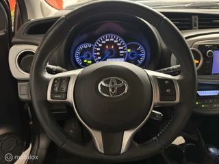 Toyota Yaris Toyota Yaris 1.5 Full Hybrid Navi|Keyless|Trekhaak - afbeelding nr 13