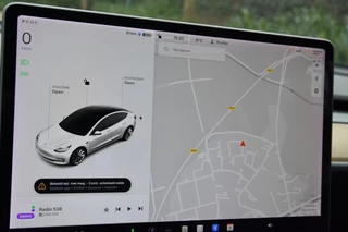 Tesla Model 3  | AUTO PILOT | 360 CAMERA - afbeelding nr 10