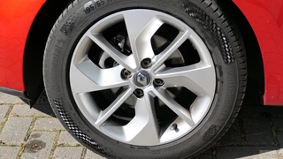 Renault Clio Renault Clio TCe 90 Bi-Fuel Limited LPG - afbeelding nr 22