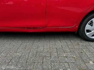 Toyota Aygo Toyota Aygo 1.0 VVT-i 5 DEURS / CRUISE / SCHADE - afbeelding nr 4