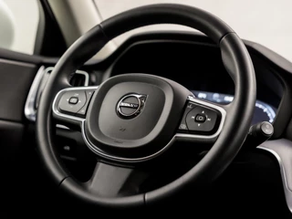 Volvo V60 Volvo V60 2.0 B3 Momentum Advantage 177Pk Automaat (APPLE CARPLAY, GROOT NAVI, ADAPTIVE CRUISE, STUUR/STOELVERWARMING, SPORTSTOELEN, PARKEERSENSOREN, NIEUWE APK, NIEUWSTAAT) - afbeelding nr 20