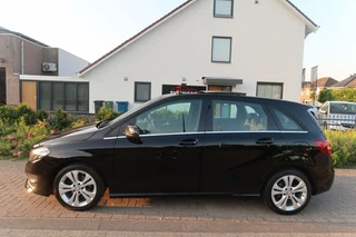 Mercedes-Benz B-Klasse Mercedes B-klasse 180 Aut f-1|PANORAMADAK|TREKHAAK|STOELVERWARMING|XENON-LED|FACELIFT|ZEER MOOI - afbeelding nr 2