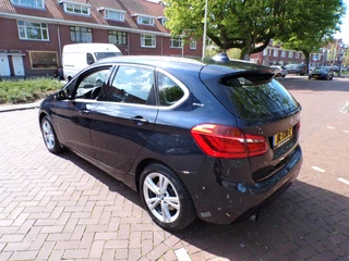 BMW 2 Serie BMW 2 Serie Active Tourer 225xe Centennial High Executive automaat/panodak/leer - afbeelding nr 10