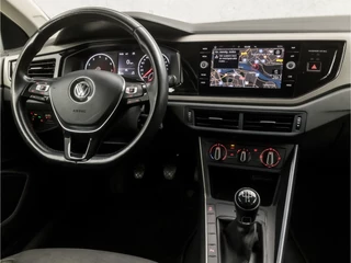 Volkswagen Polo (APPLE CARPLAY, GROOT NAVI, PARKEERSENSOREN, ADAPTIVE CRUISE, GETINT GLAS, SPORTSTOELEN, LM VELGEN, ARMSTEUN, NIEUWE APK, NIEUWSTAAT) - afbeelding nr 7