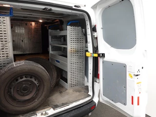 Ford Transit Custom Ford Transit Custom 131pk Automaat L1H1 Trend 2x Schuifdeur Trekhaak Cruise control Airco Euro6 3-zits - afbeelding nr 9