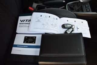 Suzuki Vitara Suzuki Vitara 1.4 Boosterjet Style Smart Hybrid | kunstlederen/alcantara bekleding | Parkeersensoren | Apple Carplay/Android Auto | - afbeelding nr 35