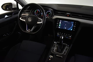 Volkswagen Passat NAVI/CAMERA/CARPLAY - afbeelding nr 8