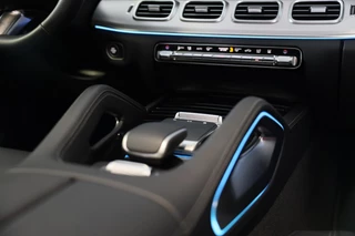 Mercedes-Benz GLE Mercedes-Benz GLE-klasse Coupé 400 e 4MATIC AMG 63 Look / Memory / Acc / Lane Assist / Burmester / Leder / Head Up / 23 Inch - afbeelding nr 29