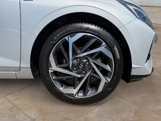 Hyundai i20 Hyundai i20 1.0 T-GDI Comfort | CAMERA | APPLE CARPLAY - afbeelding nr 17