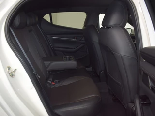 Mazda 3 Mazda 3 2.0 SA-X Luxury LEER NAVI BOSE CAMERA - afbeelding nr 10