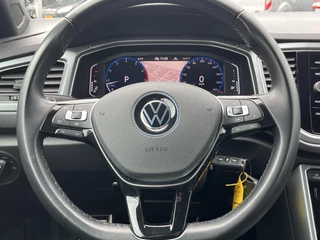 Volkswagen T-Roc Volkswagen T-Roc Cabrio 1.5 TSI Style 150pk Automaat | Adaptieve Cruise | Stoelverwarming | Digitale Cock pit | Dealer onderhouden | Dodehoeksensoren - afbeelding nr 20
