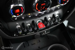 MINI Clubman Mini Clubman 2.0 JCW ALL4 / Pano / Navi / Camera / Leder - afbeelding nr 22