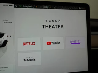 Tesla Model Y Tesla Model Y Performance AWD 75 kWh AUTOPILOT | LEDER | PANO | TESLA GARANTIE T/M 6-2026 - afbeelding nr 40