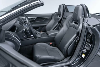 Jaguar F-Type Jaguar F-type P300 RWD R-Dynamic Black - afbeelding nr 10
