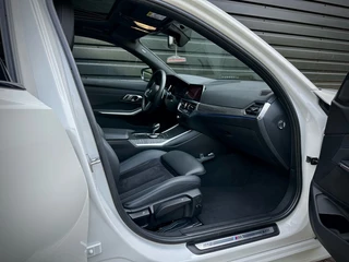 BMW 3 Serie BMW 3 Serie 330i M-PERFORMANCE DAK|HEADUP|360CAM|ACC|INDIVIDUAL - afbeelding nr 19