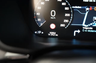 Volvo XC60 Volvo XC60 2.0 T8 AWD R-Design Lucht|Pano|Memory|Leder|Dodehoeksdetectie|Camera - afbeelding nr 21