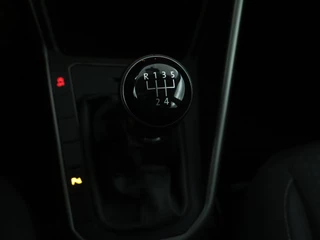 Volkswagen Polo Volkswagen Polo 1.0 TSI Comfortline Business NAVI | CarPlay | dealer onderhouden - afbeelding nr 29