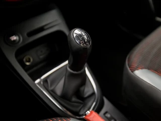 Renault Captur (NAVIGATIE, CLIMATE, LEDER, CRUISE, SPORTSTOELEN, GETINT GLAS, LM VELGEN, PARKEERSENSOREN, NIEUWE APK, NIEUWSTAAT) - afbeelding nr 10