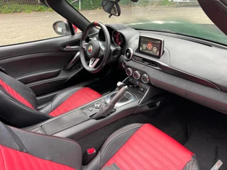 Fiat 124 Spider Abarth 124 Spider 1.4 170 PK l Navi l Keyles l Record Monza - afbeelding nr 14