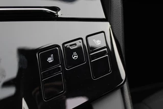 Kia Sportage Kia Sportage 1.6 T-GDi Plug-in Hybrid AWD DynamicPlusLine / Trekhaak / Panoramadak / Camera / 19'' / Matrix LED / Keyless / Virtual Cockpit / Dodehoek / DAB / Stuurverwarming - afbeelding nr 28