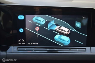 Volkswagen Golf Volkswagen Golf Variant 1.5 eTSI Style DSG Carplay Adaptive Cruise Winterpakket - afbeelding nr 21