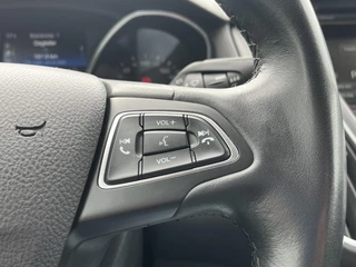 Ford Focus Ford Focus 1.5 Ecoboost Titanium 150pk Automaat | Trekhaak | Navigatie | Voorruit verwarming | 17 inch velg | Climate control - afbeelding nr 27