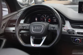 Audi SQ7 Audi SQ7 4.0 TDI quattro GRIJS KENTEKEN / Trekhaak / Panoramadak / 360Camera / Head-up / 23'' / Luchtvering / Keyless / Bose / Dodehoek / DAB / Apple CarPlay / Nachtzicht / Matrix LED / ACC / Stoelverwarming - afbeelding nr 21