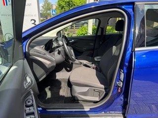 Ford Focus Ford Focus 1.0 Titanium Airco/Lichtmetalen velgen/Navi/Parkeersensoren - afbeelding nr 10