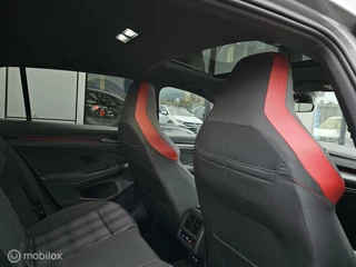 Volkswagen Golf Volkswagen Golf 2.0 TSI GTI Panorama/IQ Light/H&K/Keyless/Camera - afbeelding nr 4