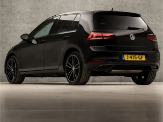 Volkswagen Golf Automaat (APPLE CARPLAY, CLIMATE, STOELVERWARMING, SPORTSTOELEN, LM VELGEN, GETINT GLAS, CRUISE, NIEUWSTAAT) - afbeelding nr 3