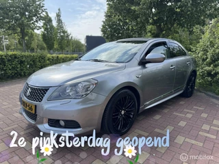 Suzuki Kizashi Suzuki Kizashi 2.4 Sport / Navigatie / Panoramadak / Luxe - afbeelding nr 16