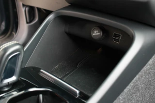 Volvo XC40 Volvo XC40 T5 Recharge R-Design | Parkeercamera | Glossy Black | Keyless - afbeelding nr 32