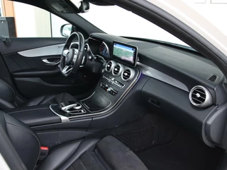 Mercedes-Benz C-Klasse Mercedes C-klasse 180 Business Solution AMG Plus Upgrade Edition | Panoramadak | Night pakket | Apple Carplay | dodehoekdetectie | - afbeelding nr 31