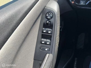 Citroën Grand C4 Picasso C4 Grand Picasso 1.6 Turbo165 pk 7 personen Business Navigatie , Camera , Trekhaak 1.500 trekgewicht  , Panorama dak , Climate & Cruise controle , Verwarmde voorstoelen , Keyless ,  Priveglas , Onderhouden door Citroen dealerr - afbeelding nr 43
