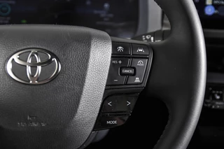 Toyota C-HR Toyota C-HR 2.0 Hybrid 200 Dynamic | Dig. Cockpit | Adapt. Cruise | Stoel-+Stuurverw. | PDC | Camera | NAV + App. Connect | ECC | LM 18