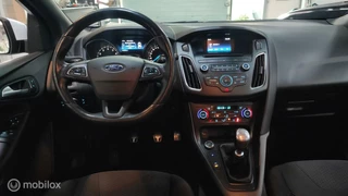 Ford Focus Ford Focus Wagon 1.0 ST-Line 2017 AIRCO VELGEN STOELVERW. NE APKMM STOELVEREMM - afbeelding nr 15