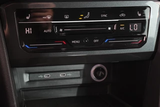 Volkswagen Tiguan Volkswagen Tiguan 1.5 TSI DSG Active Navigatie Climate Control Adaptive Cruise Camera Control Led Dab Stoelverwarming Lichtmetalen Velgen - afbeelding nr 19