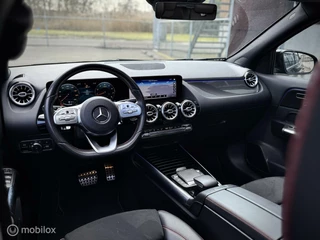 Mercedes-Benz GLA Mercedes GLA-klasse GLA200 AMG Line | Pano | Memory | Carbon - afbeelding nr 26